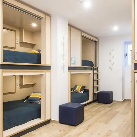 Take Surf Conil Hostel *