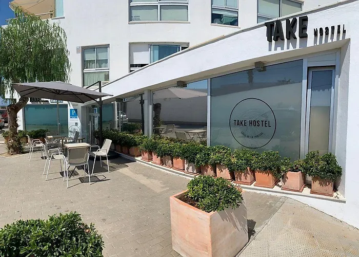 Hostel Take Surf Conil *