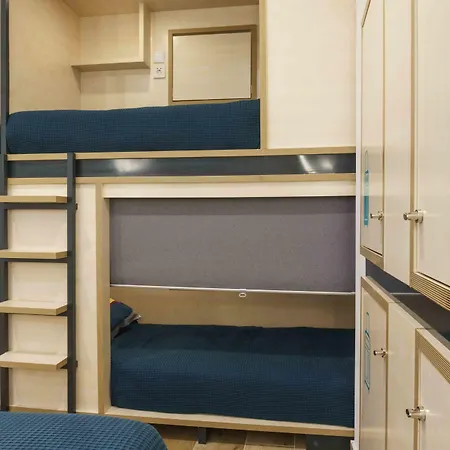 Take Surf Conil Ostello