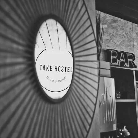 Take Surf Conil Albergue