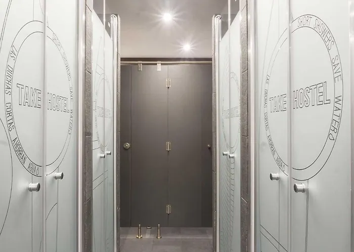 Take Surf Conil Hostal